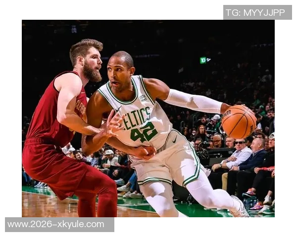 主场迎战绿军哈克斯和米切尔缺席球队面临挑战